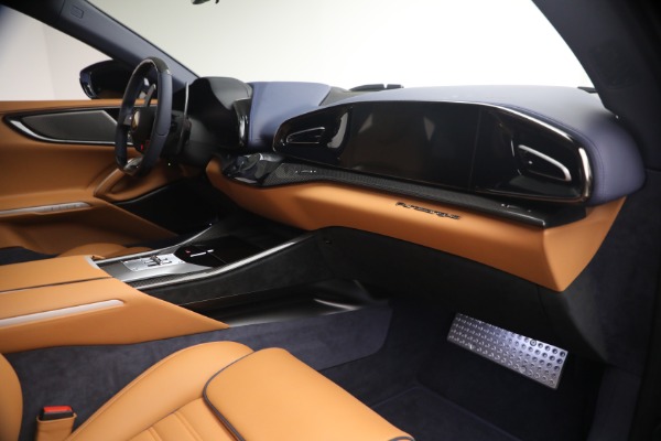 Used 2025 Ferrari Purosangue for sale $579,900 at Alfa Romeo of Westport in Westport CT 06880 16