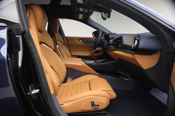 Used 2025 Ferrari Purosangue for sale $579,900 at Alfa Romeo of Westport in Westport CT 06880 17
