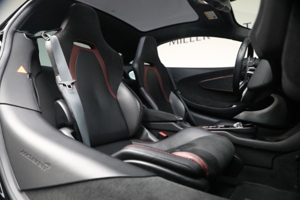 Used 2023 McLaren GT Pioneer for sale $165,900 at Alfa Romeo of Westport in Westport CT 06880 24
