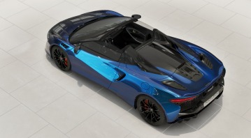 Used 2025 McLaren Artura Spider TechLux for sale $233,900 at Alfa Romeo of Westport in Westport CT 06880 4