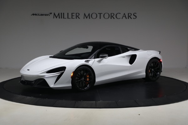 Used 2023 McLaren Artura for sale $175,900 at Alfa Romeo of Westport in Westport CT 06880 2