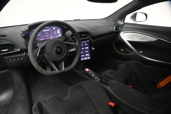 Used 2023 McLaren Artura for sale $175,900 at Alfa Romeo of Westport in Westport CT 06880 24