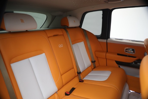 Used 2023 Rolls-Royce Black Badge Cullinan for sale $389,900 at Alfa Romeo of Westport in Westport CT 06880 21