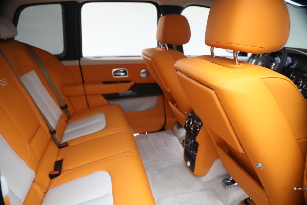 Used 2023 Rolls-Royce Black Badge Cullinan for sale $389,900 at Alfa Romeo of Westport in Westport CT 06880 23