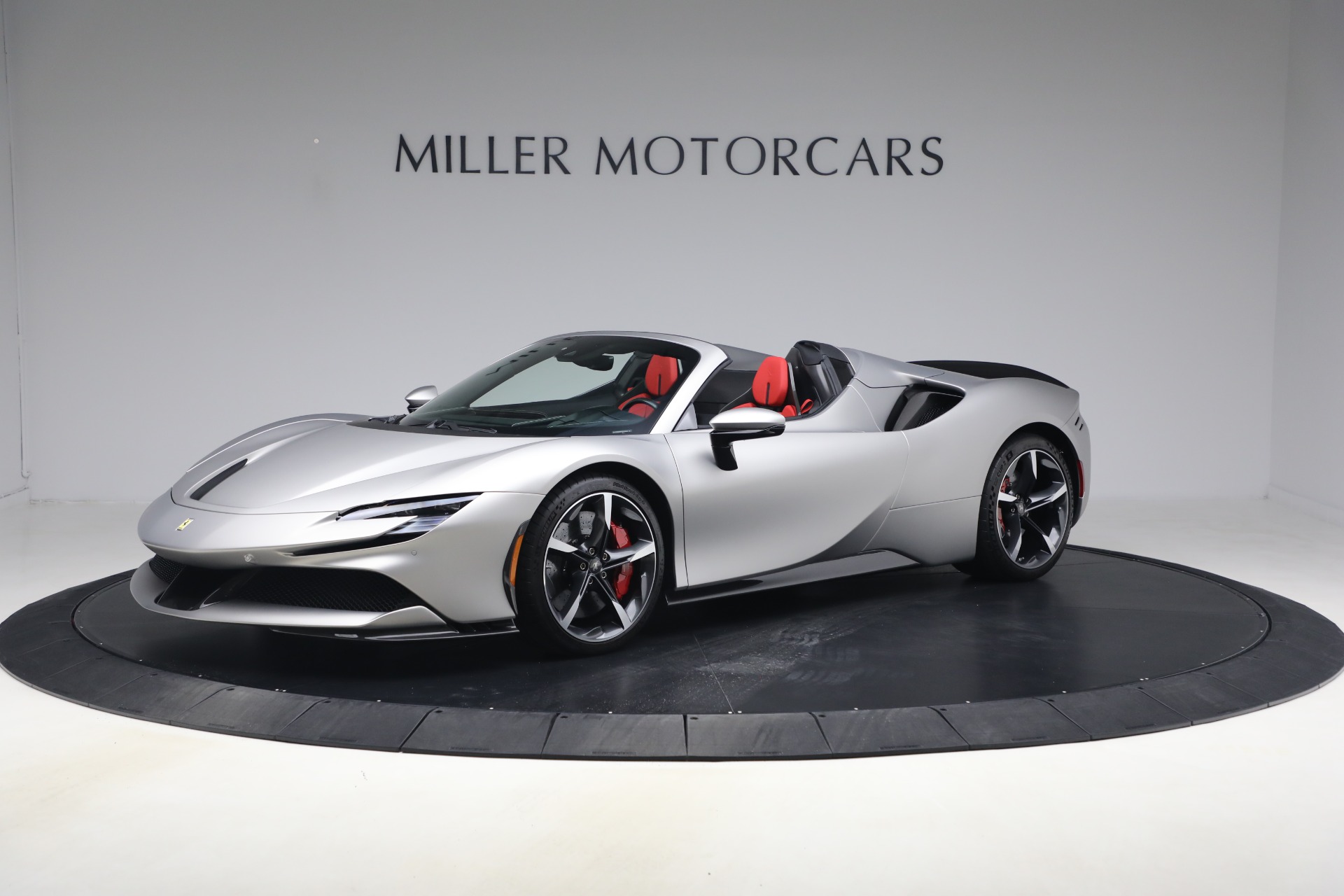 Used 2023 Ferrari SF90 Spider for sale $579,900 at Alfa Romeo of Westport in Westport CT 06880 1