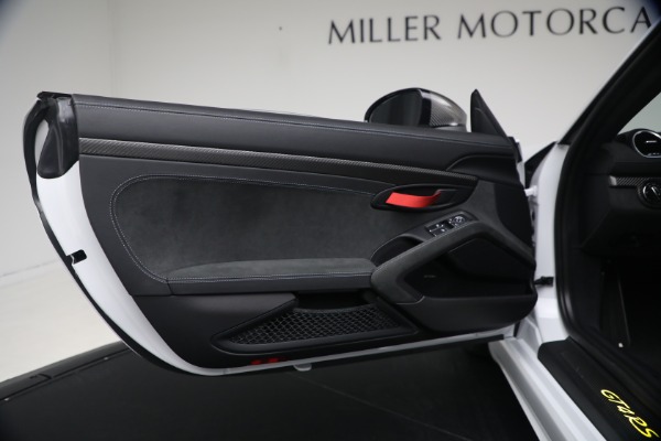 Used 2023 Porsche 718 Cayman GT4 RS for sale $199,900 at Alfa Romeo of Westport in Westport CT 06880 17