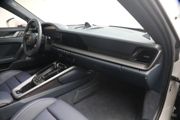 Used 2025 Porsche 911 Carrera S for sale $183,900 at Alfa Romeo of Westport in Westport CT 06880 17