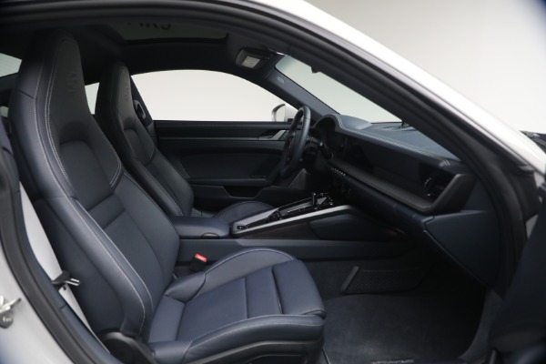 Used 2025 Porsche 911 Carrera S for sale $183,900 at Alfa Romeo of Westport in Westport CT 06880 19
