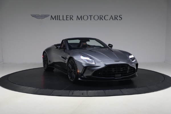 New 2026 Aston Martin Vantage S Roadster for sale $272,300 at Alfa Romeo of Westport in Westport CT 06880 11