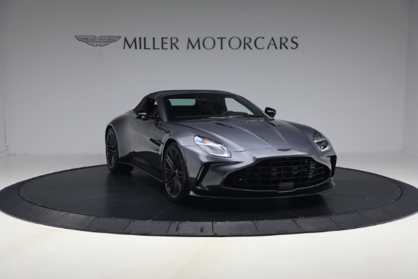 New 2026 Aston Martin Vantage S Roadster for sale $272,300 at Alfa Romeo of Westport in Westport CT 06880 23