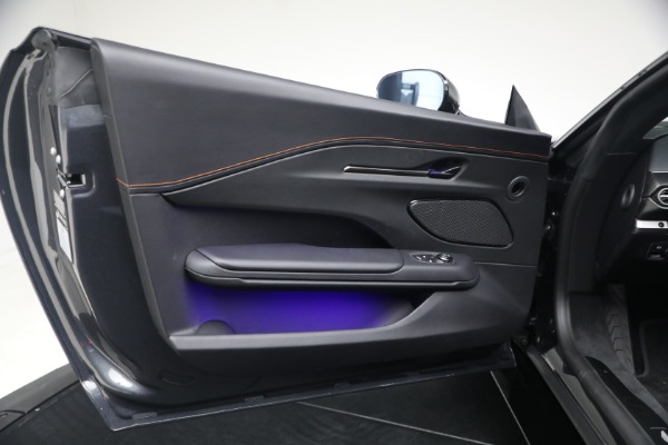 New 2026 Aston Martin Vantage S Roadster for sale $272,300 at Alfa Romeo of Westport in Westport CT 06880 25