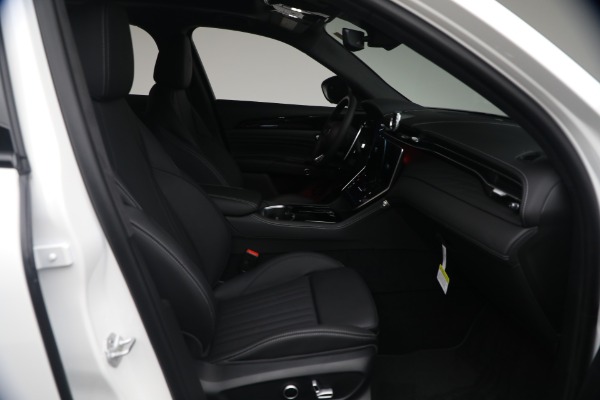 New 2026 Maserati Grecale Modena V6 for sale $95,345 at Alfa Romeo of Westport in Westport CT 06880 14