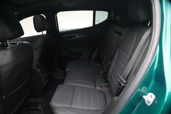 Used 2024 Alfa Romeo Tonale Hybrid Ti for sale $30,900 at Alfa Romeo of Westport in Westport CT 06880 17