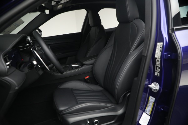 New 2026 Maserati Grecale Modena V6 for sale $92,055 at Alfa Romeo of Westport in Westport CT 06880 15