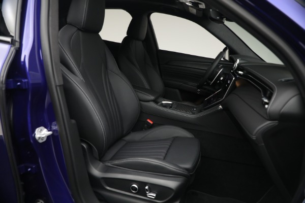 New 2026 Maserati Grecale Modena V6 for sale $92,055 at Alfa Romeo of Westport in Westport CT 06880 17