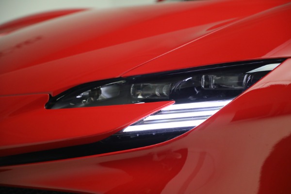 Used 2022 Ferrari SF90 Stradale for sale $445,900 at Alfa Romeo of Westport in Westport CT 06880 28