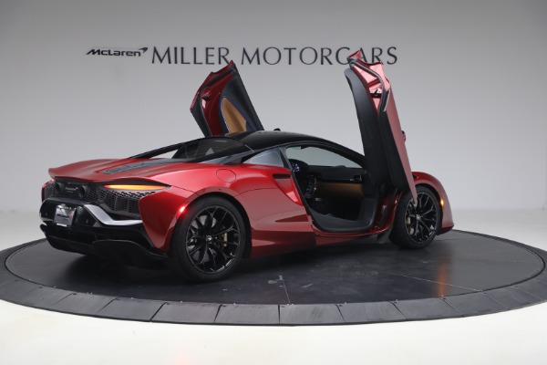 Used 2024 McLaren Artura TechLux for sale $182,900 at Alfa Romeo of Westport in Westport CT 06880 18