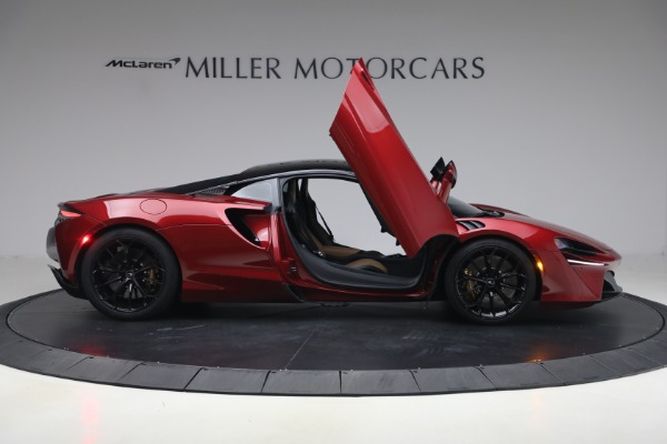 Used 2024 McLaren Artura TechLux for sale $182,900 at Alfa Romeo of Westport in Westport CT 06880 19