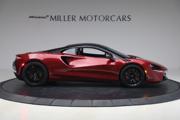 Used 2024 McLaren Artura TechLux for sale $182,900 at Alfa Romeo of Westport in Westport CT 06880 9