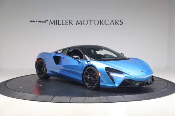 Used 2024 McLaren Artura Performance for sale $182,900 at Alfa Romeo of Westport in Westport CT 06880 11