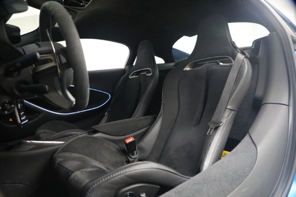 Used 2024 McLaren Artura Performance for sale $182,900 at Alfa Romeo of Westport in Westport CT 06880 16