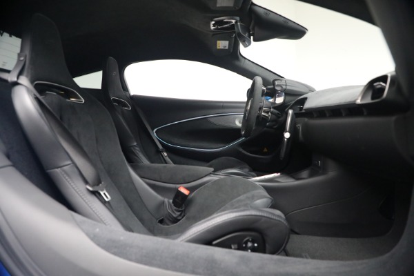 Used 2024 McLaren Artura Performance for sale $182,900 at Alfa Romeo of Westport in Westport CT 06880 21