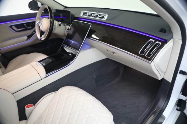 Used 2026 Mercedes-Benz S-Class S 580 4MATIC for sale $124,900 at Alfa Romeo of Westport in Westport CT 06880 23