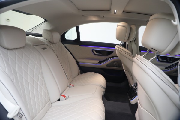 Used 2026 Mercedes-Benz S-Class S 580 4MATIC for sale $124,900 at Alfa Romeo of Westport in Westport CT 06880 24