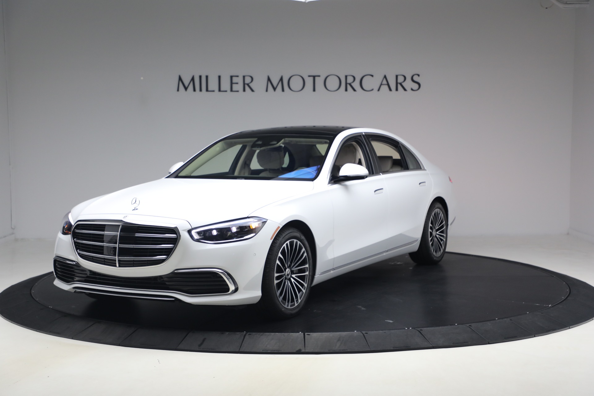 Used 2026 Mercedes-Benz S-Class S 580 4MATIC for sale $124,900 at Alfa Romeo of Westport in Westport CT 06880 1