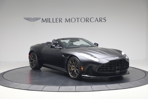 Used 2024 Aston Martin DB12 Volante for sale $209,900 at Alfa Romeo of Westport in Westport CT 06880 13
