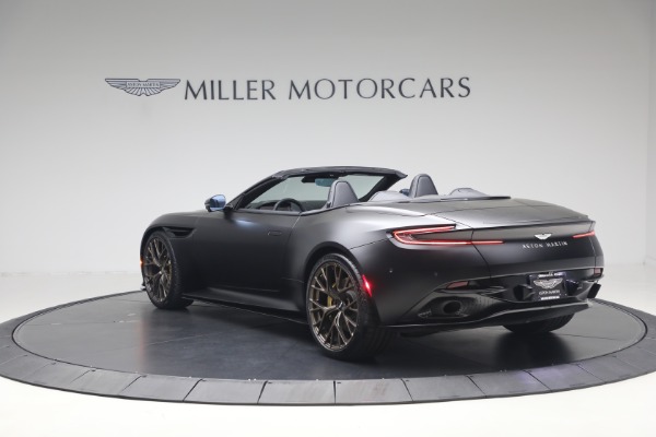 Used 2024 Aston Martin DB12 Volante for sale $209,900 at Alfa Romeo of Westport in Westport CT 06880 5