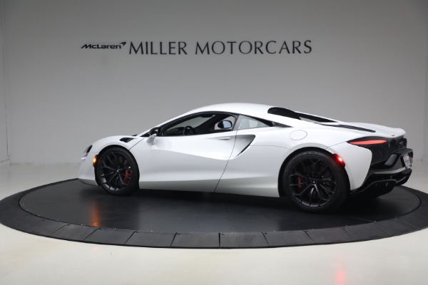 Used 2023 McLaren Artura TechLux for sale $162,900 at Alfa Romeo of Westport in Westport CT 06880 4