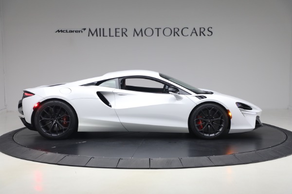 Used 2023 McLaren Artura TechLux for sale $162,900 at Alfa Romeo of Westport in Westport CT 06880 9