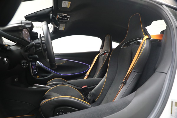 Used 2023 McLaren Artura Performance for sale $162,900 at Alfa Romeo of Westport in Westport CT 06880 22