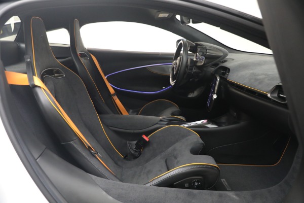 Used 2023 McLaren Artura Performance for sale $162,900 at Alfa Romeo of Westport in Westport CT 06880 26