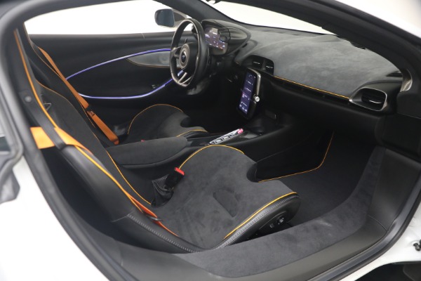 Used 2023 McLaren Artura Performance for sale $162,900 at Alfa Romeo of Westport in Westport CT 06880 27