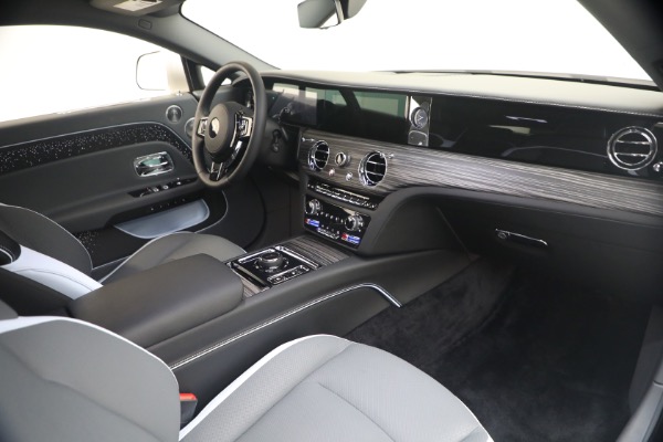 Used 2026 Rolls-Royce Spectre for sale $405,900 at Alfa Romeo of Westport in Westport CT 06880 18