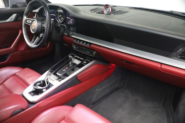 Used 2021 Porsche 911 Carrera S for sale $134,900 at Alfa Romeo of Westport in Westport CT 06880 21