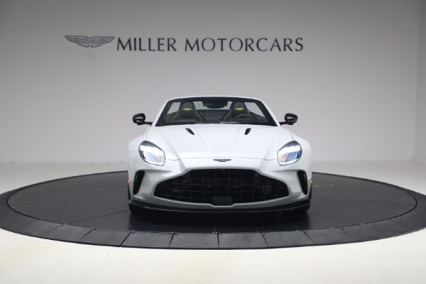 New 2026 Aston Martin Vantage S Roadster for sale $261,400 at Alfa Romeo of Westport in Westport CT 06880 12