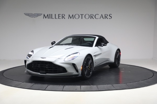 New 2026 Aston Martin Vantage S Roadster for sale $261,400 at Alfa Romeo of Westport in Westport CT 06880 13