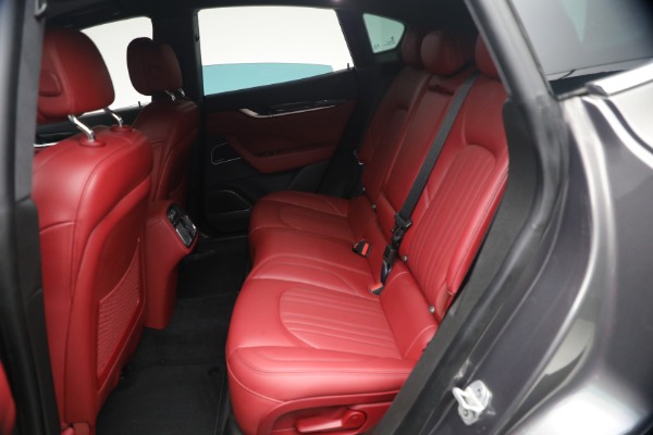 Used 2022 Maserati Levante GT for sale $42,900 at Alfa Romeo of Westport in Westport CT 06880 19
