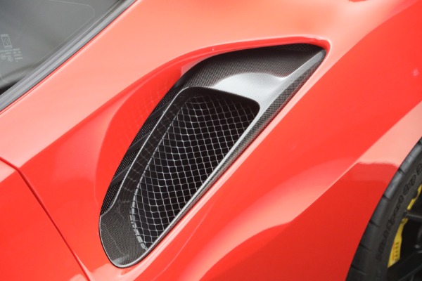 Used 2019 Ferrari 488 Pista for sale $899,900 at Alfa Romeo of Westport in Westport CT 06880 24