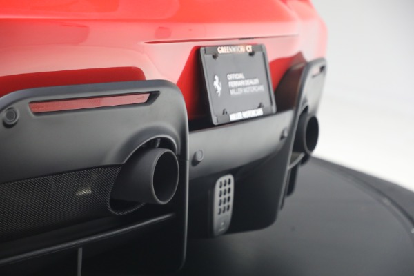 Used 2019 Ferrari 488 Pista for sale $899,900 at Alfa Romeo of Westport in Westport CT 06880 25