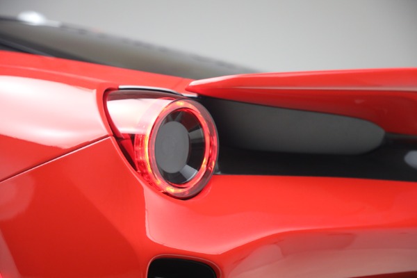 Used 2019 Ferrari 488 Pista for sale $899,900 at Alfa Romeo of Westport in Westport CT 06880 27