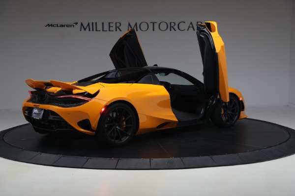 Used 2025 McLaren 750S Spider Performance for sale $369,900 at Alfa Romeo of Westport in Westport CT 06880 18