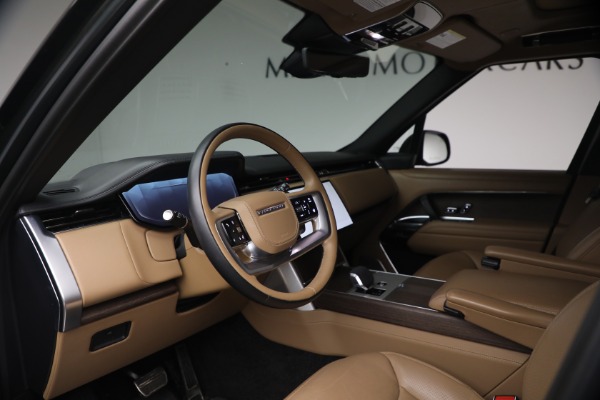 Used 2025 Land Rover Range Rover P530 Autobiography LWB for sale $153,900 at Alfa Romeo of Westport in Westport CT 06880 14