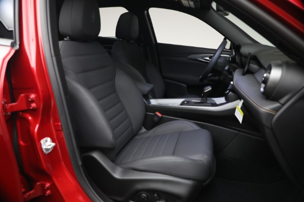 New 2026 Alfa Romeo Tonale Sprint for sale $46,935 at Alfa Romeo of Westport in Westport CT 06880 17
