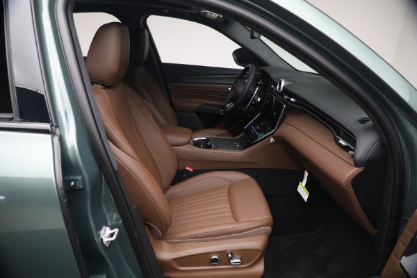 New 2026 Maserati Grecale Modena V6 for sale $96,295 at Alfa Romeo of Westport in Westport CT 06880 14
