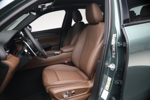 New 2026 Maserati Grecale Modena V6 for sale $96,295 at Alfa Romeo of Westport in Westport CT 06880 15