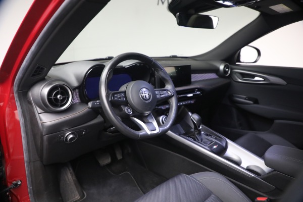 Used 2024 Alfa Romeo Tonale Hybrid Ti for sale $29,900 at Alfa Romeo of Westport in Westport CT 06880 13